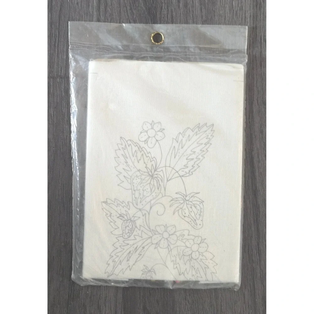 Vintage Caron Stitchery Kit featuring‎ a charming 